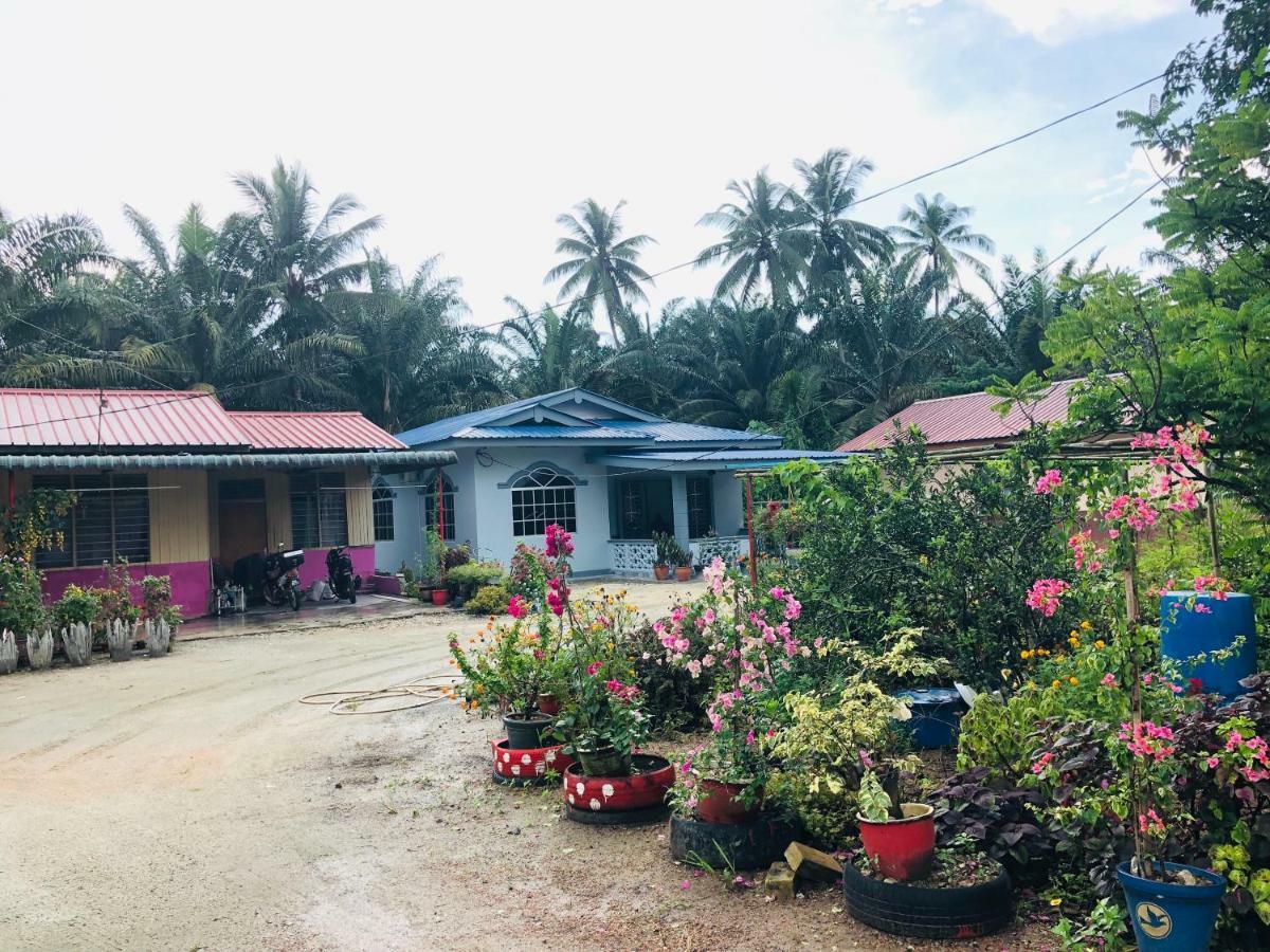 Atocha Homestay - Terong@Taiping Kampong Salak Zewnętrze zdjęcie